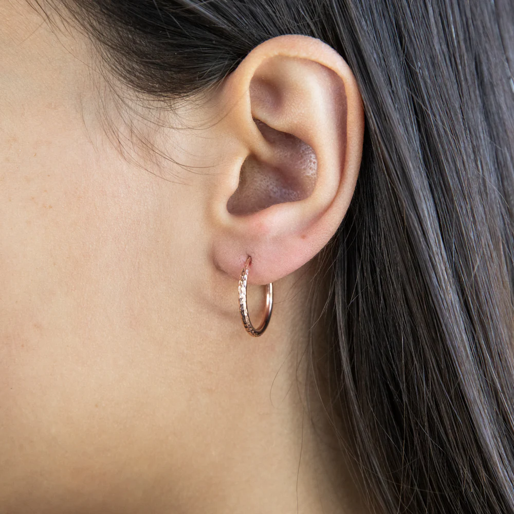 9ct Silverfilled Rose Gold Diamond Cut 15mm Sleeper Earrings - Image 2