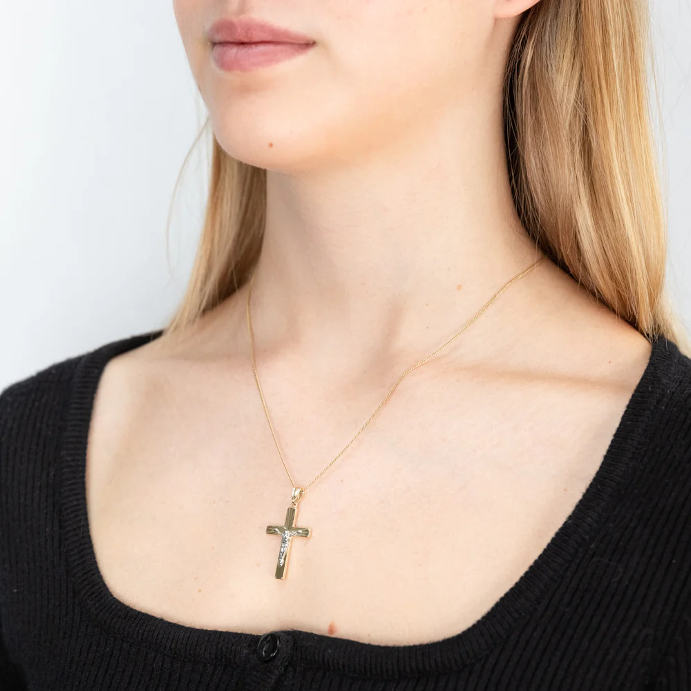 9ct Two Tone Gold Dicut Crucifix Pendant - Image 2
