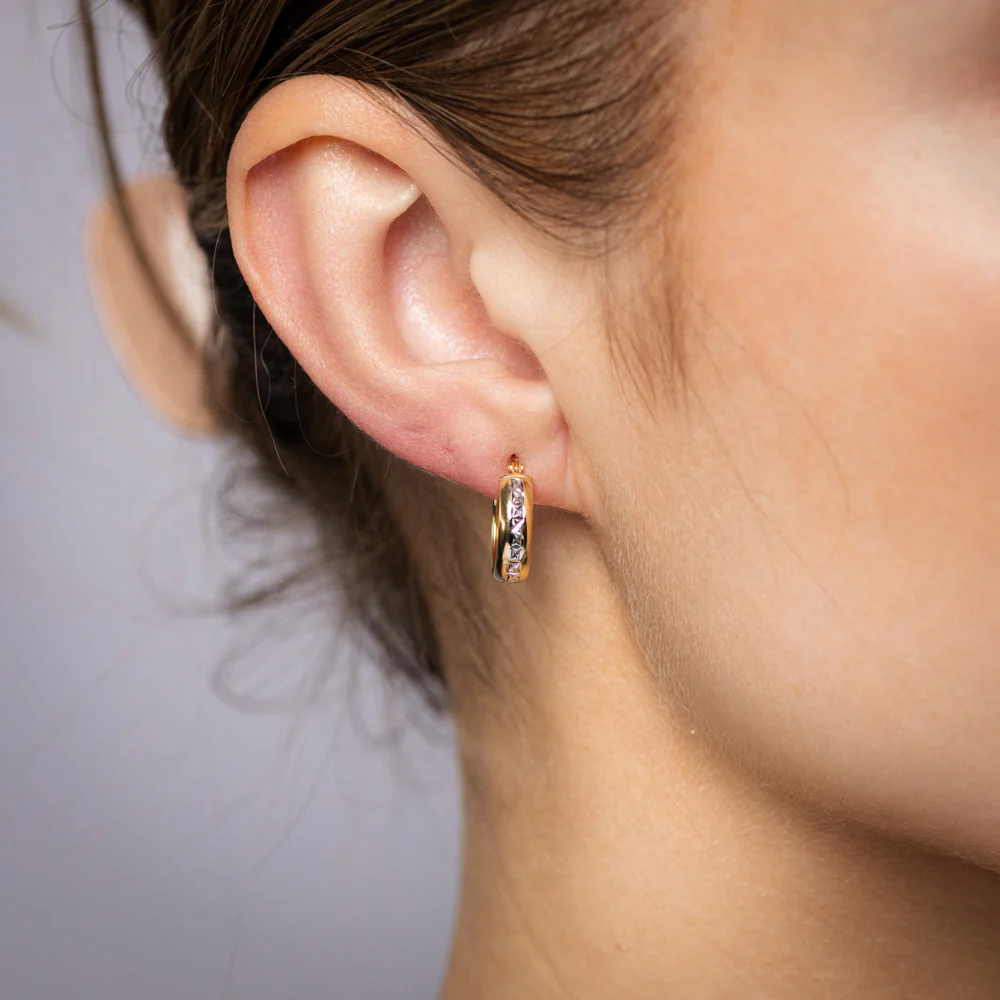 9ct Two Tone Gold Silverfilled Patterned Hoop Earrings - Image 2