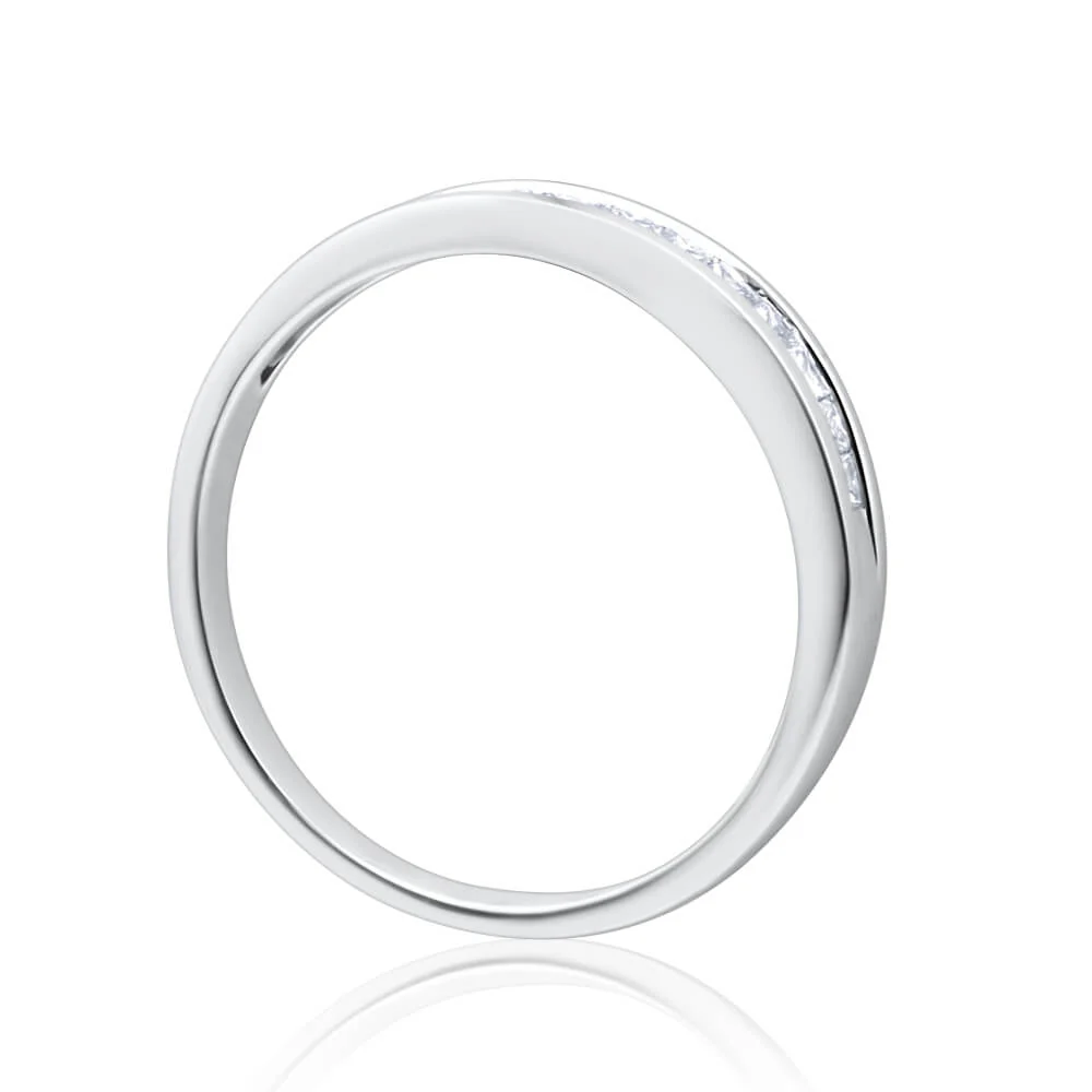 9ct White Gold 1/4 Carat Diamond Ring Set With 10 Princess Cut Diamonds - Image 2