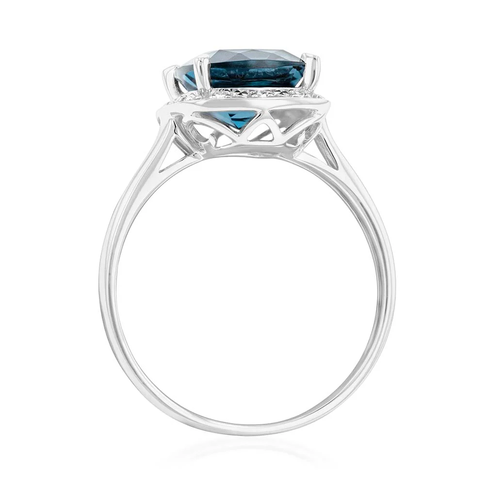 9ct White Gold 2.70ct London Blue Topaz and Diamond Ring - Image 2