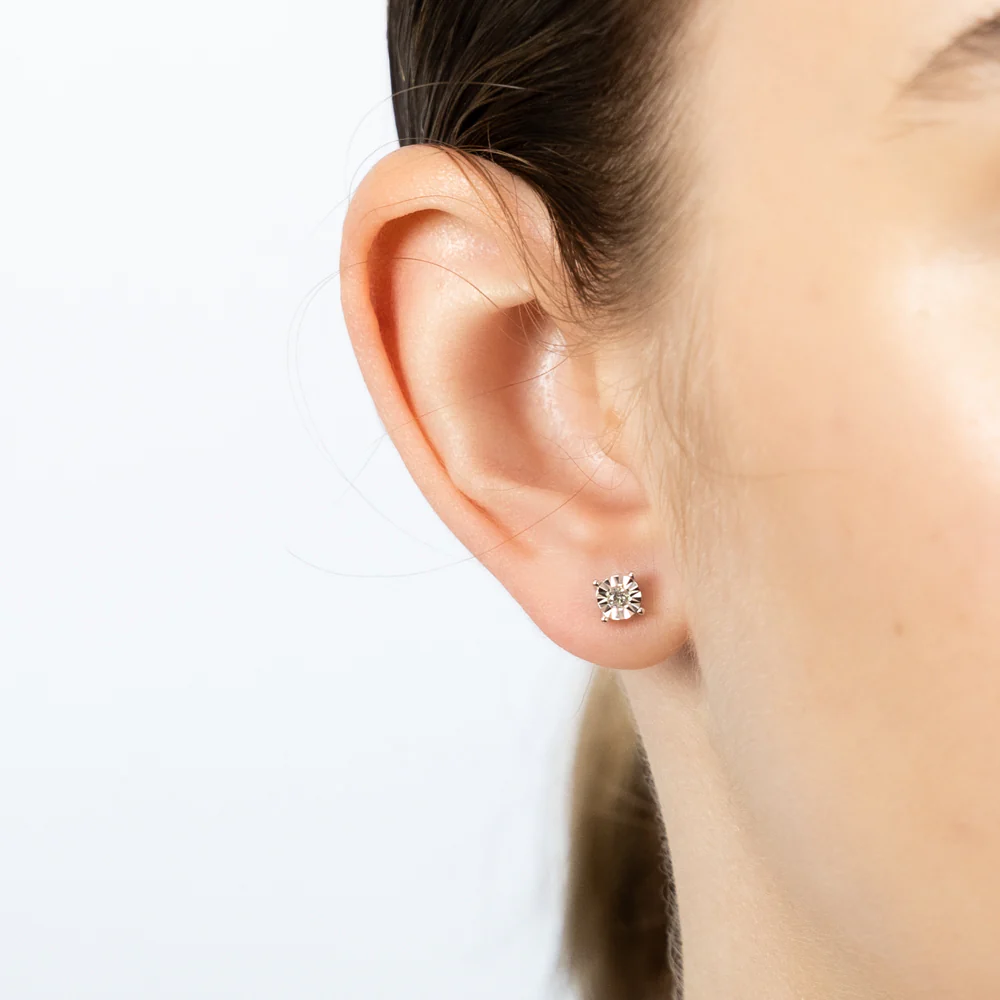 9ct White Gold 5 Points Diamond Stud Earrings - Image 2