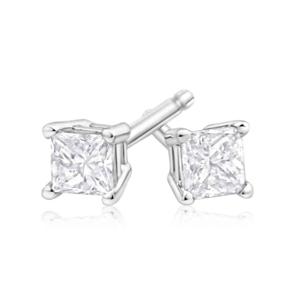 9ct White Gold Diamond Stud Earrings Set with 2 Beautiful Princess Cut Diamonds - Image 2