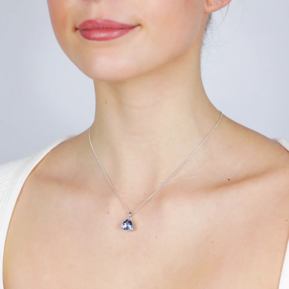 9ct White Gold Natural Treated Adieu Topaz Pendant - Image 2