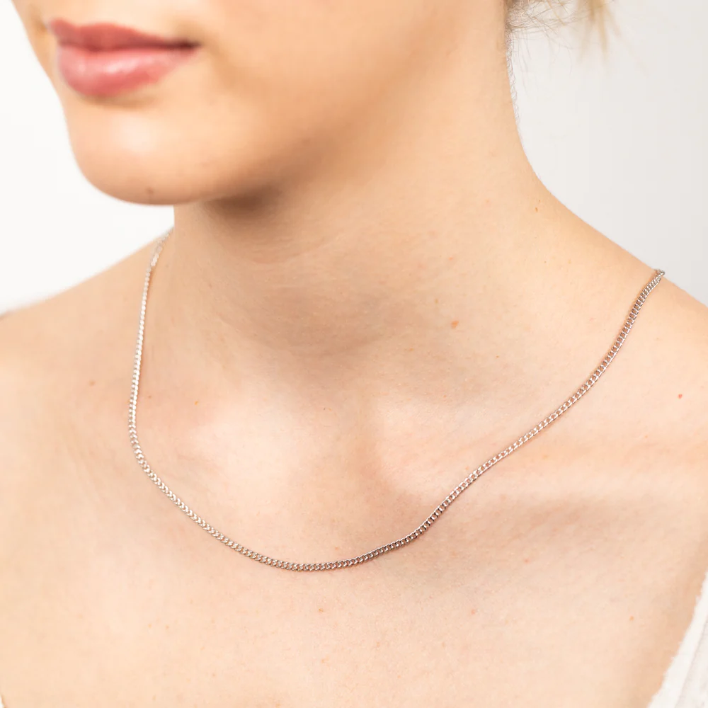 9ct White Gold Silver Filled Curb Chain - Image 4