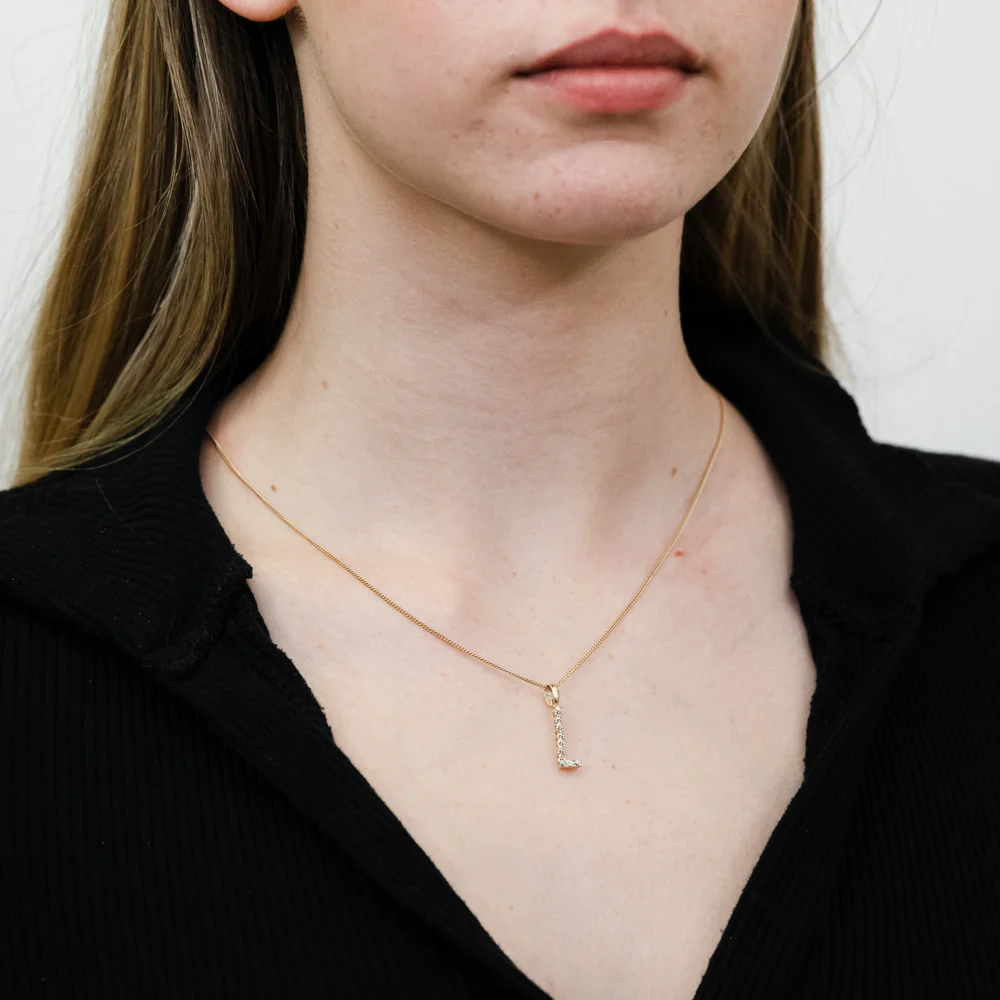 9ct Yellow And White Gold Two Tone Diamond Cut Initial "L" Pendant - Image 2