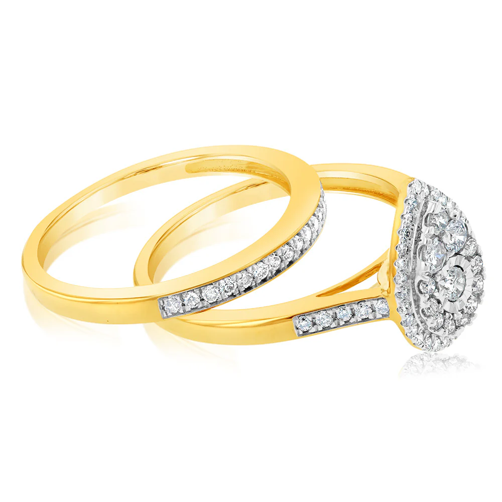 9ct Yellow Gold 1/2 Carat Cluster Diamond Bridal Set Ring - Image 2