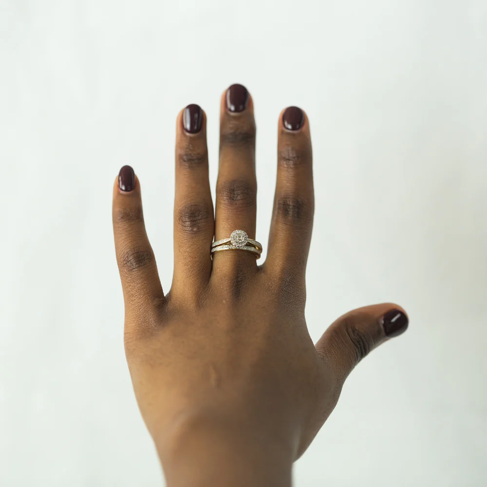 9ct Yellow Gold 1/4 Carat Diamond Bridal Ring Set - Image 3