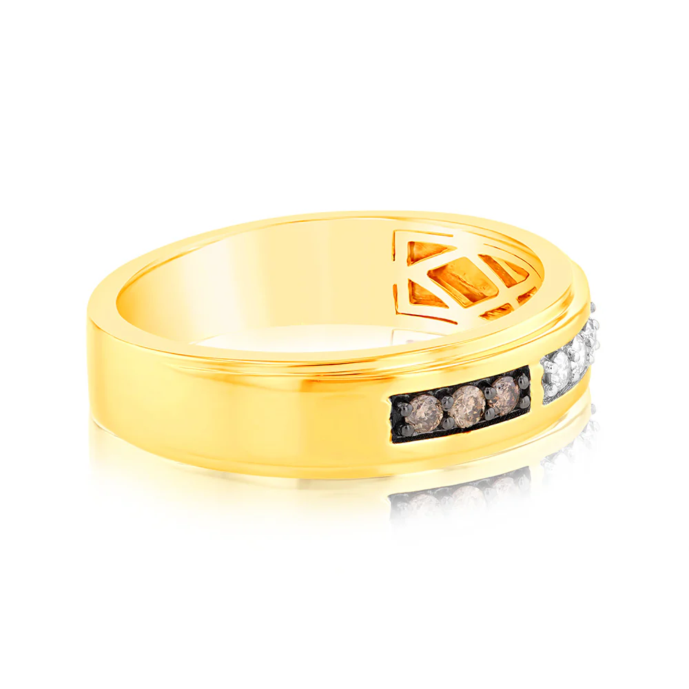 9ct Yellow Gold 1/4 Carat Diamond Ring with White and Champagne Diamonds - Image 2