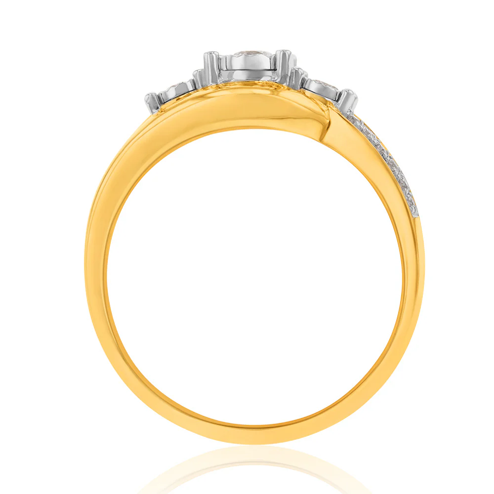 9ct Yellow Gold 1/4 Carat Diamond Trilogy Ring both - Image 4