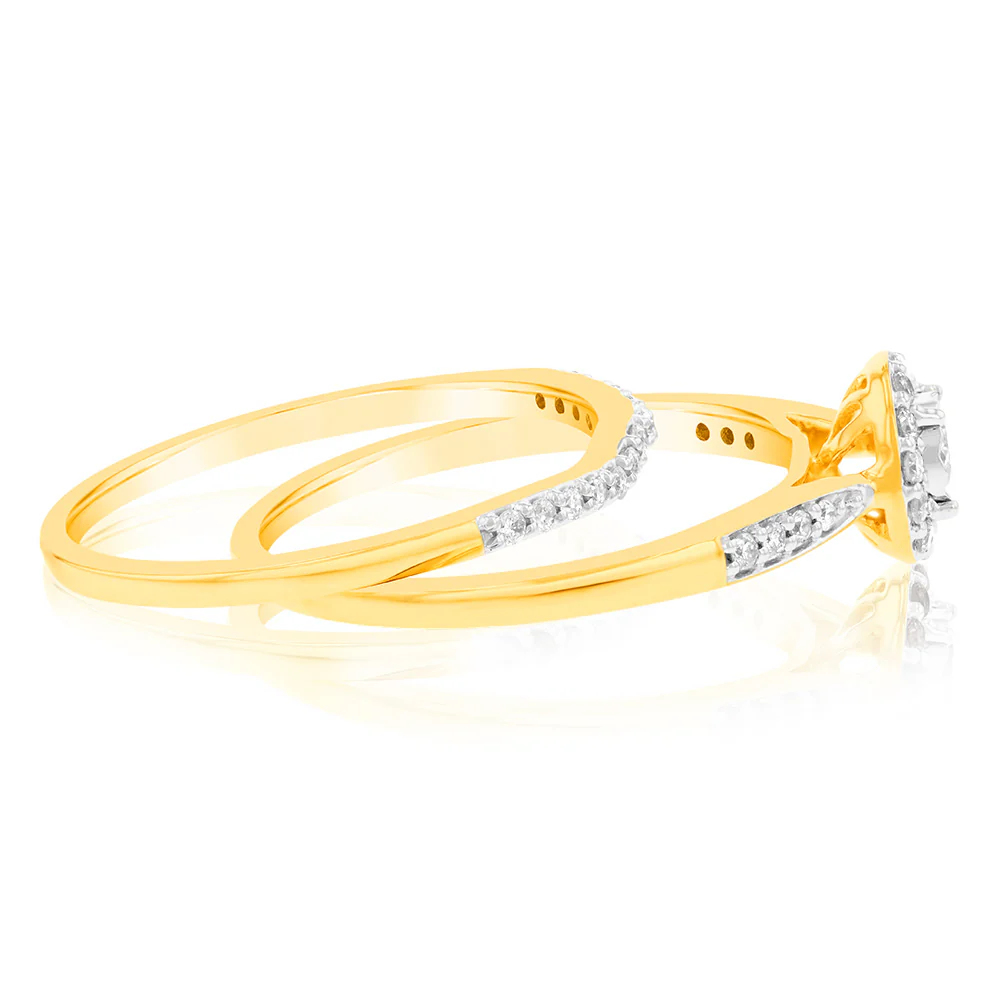 9ct Yellow Gold 1/4 Carat Diamond With 36 Brilliant Cut Diamonds - Image 2