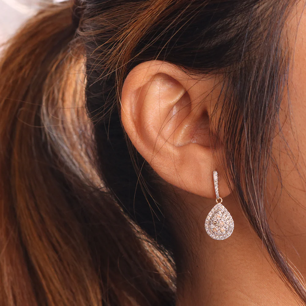 9ct Yellow Gold 1 Carat Diamond Pear Shape Drop Earrings - Image 3