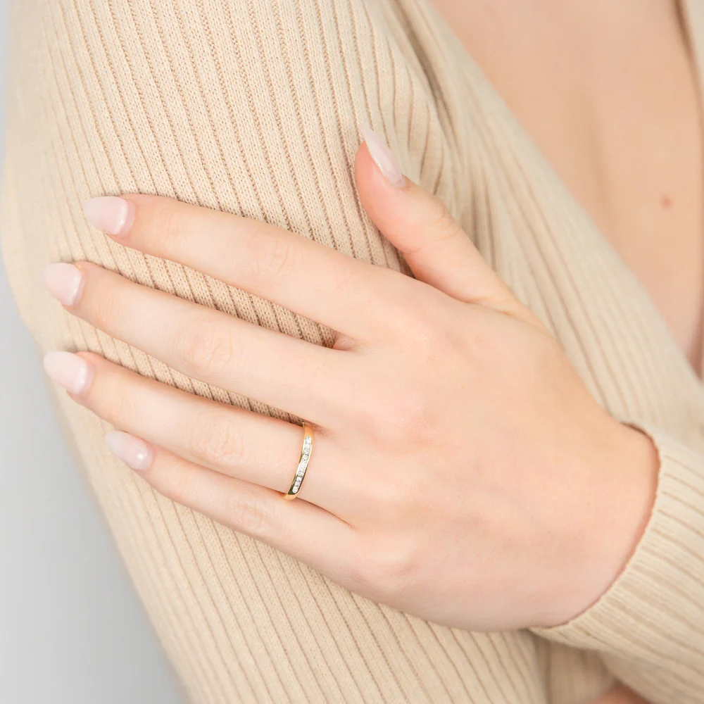9ct Yellow Gold 10 Diamonds Eternity Ring - Image 3