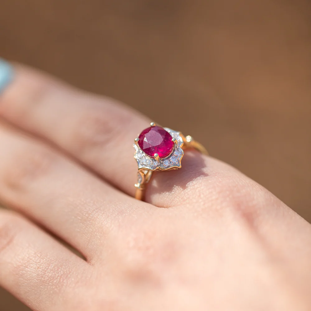 9ct Yellow Gold 2.70ct Natural Enhanced Ruby and Diamond Ring - Image 3