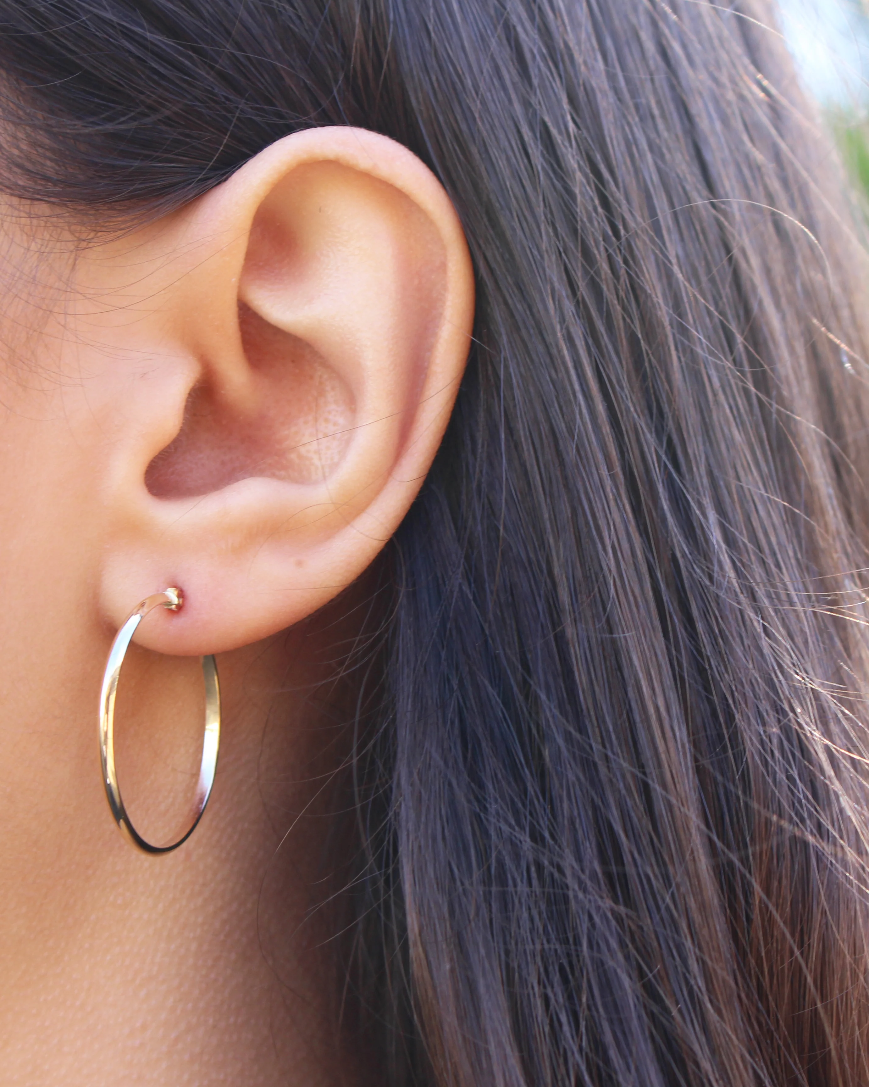 9ct Yellow Gold 25mm Plain Hoop Earrings - Image 2