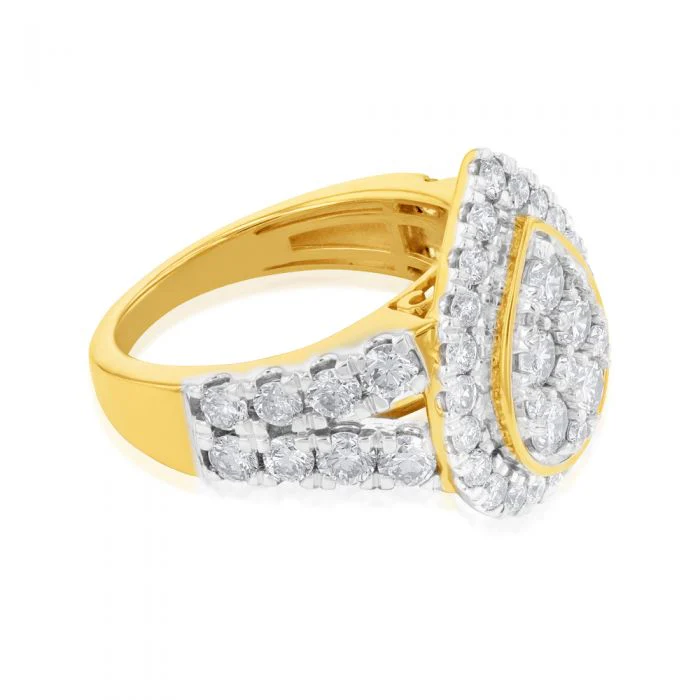 9ct Yellow Gold 3 Carat Diamond Ring with Brilliant Cut Diamonds - Image 2
