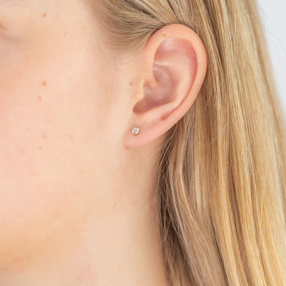 9ct Yellow Gold 3mm Cubic Zirconia Brilliant Cut Stud Earrings - Image 2