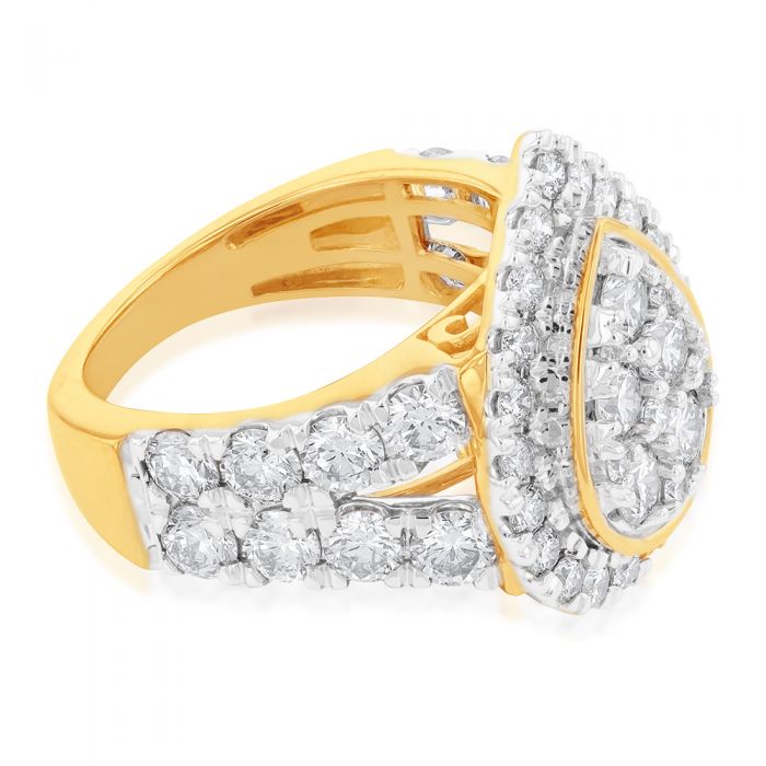 9ct Yellow Gold 4 Carat Diamond Ring with Brilliant Cut Diamonds - Image 2