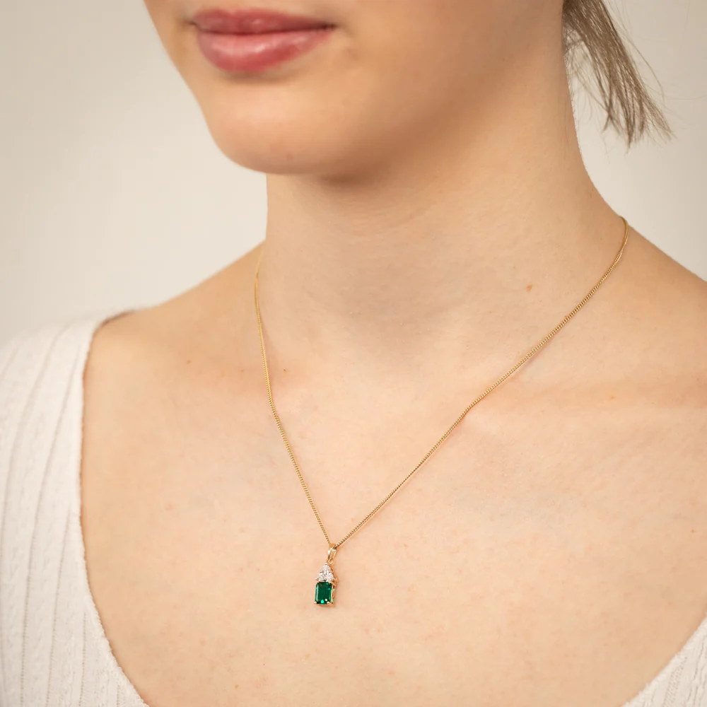 9ct Yellow Gold 7mm Created Emerald And Diamond Pendant - Image 2