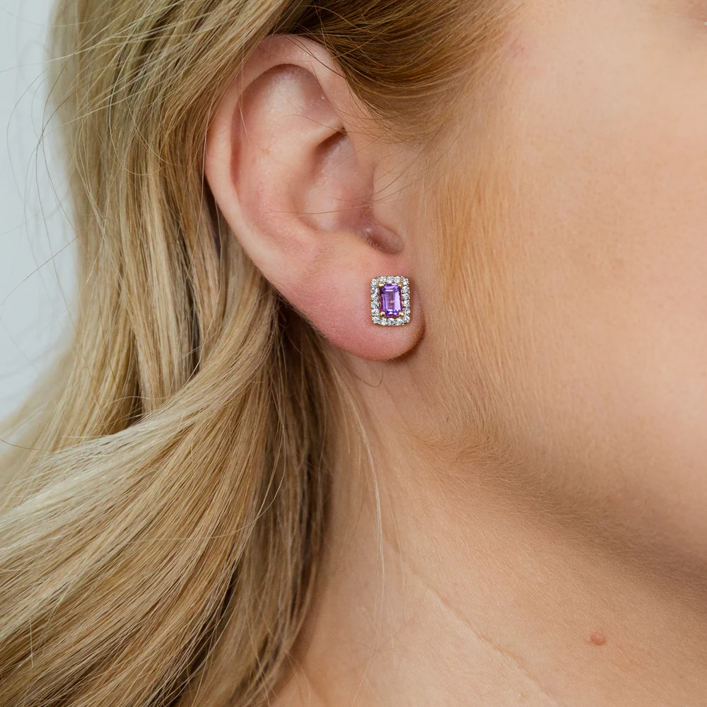 9ct Yellow Gold Amethyst and Zirconia Studs - Image 2