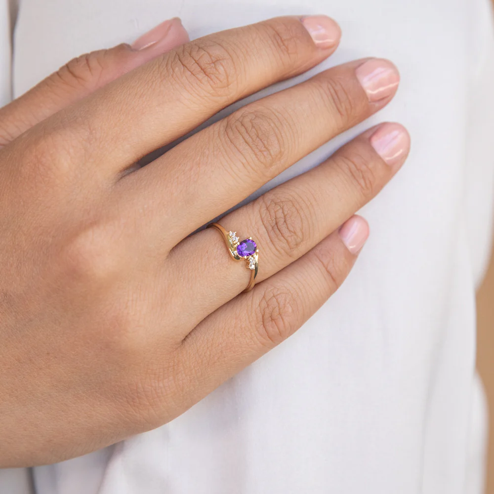 9ct Yellow Gold Amethyst + Cubic Zirconia Swirl Ring - Image 5