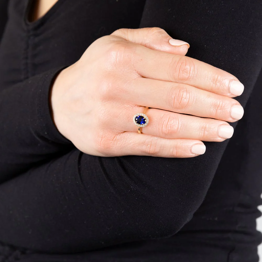 9ct Yellow Gold Created Oval Sapphire & Diamond Halo Ring - Image 3