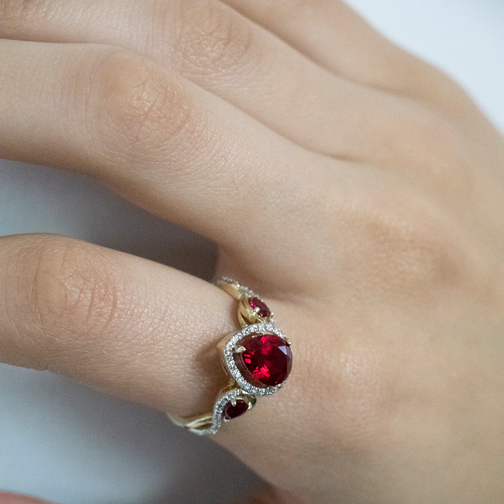 9ct Yellow Gold Created Ruby and 1/10 Carat Diamond Ring - Image 3