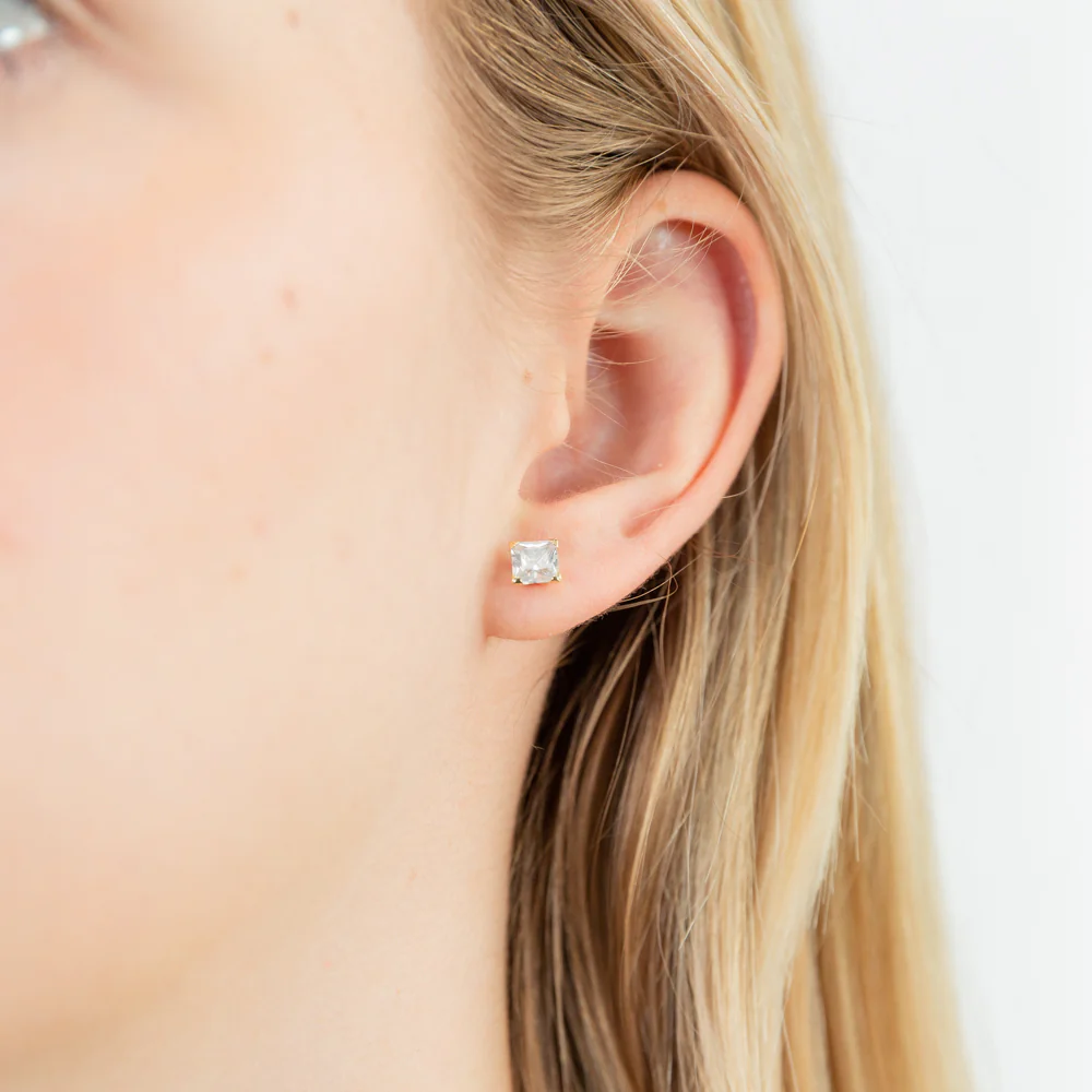 9ct Yellow Gold Cubic Zirconia 5mm Princess Cut Stud Earrings - Image 2