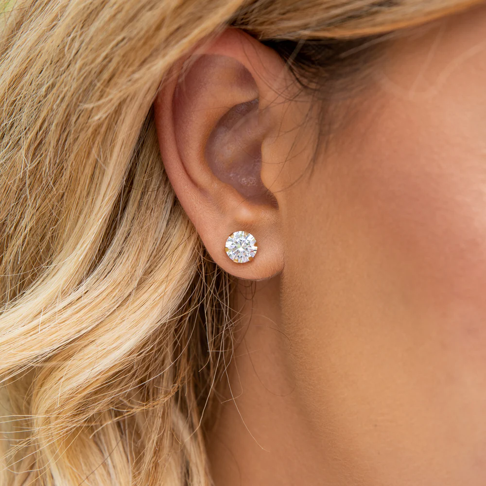 9ct Yellow Gold Cubic Zirconia 7mm 6 Claw Stud Earrings - Image 2