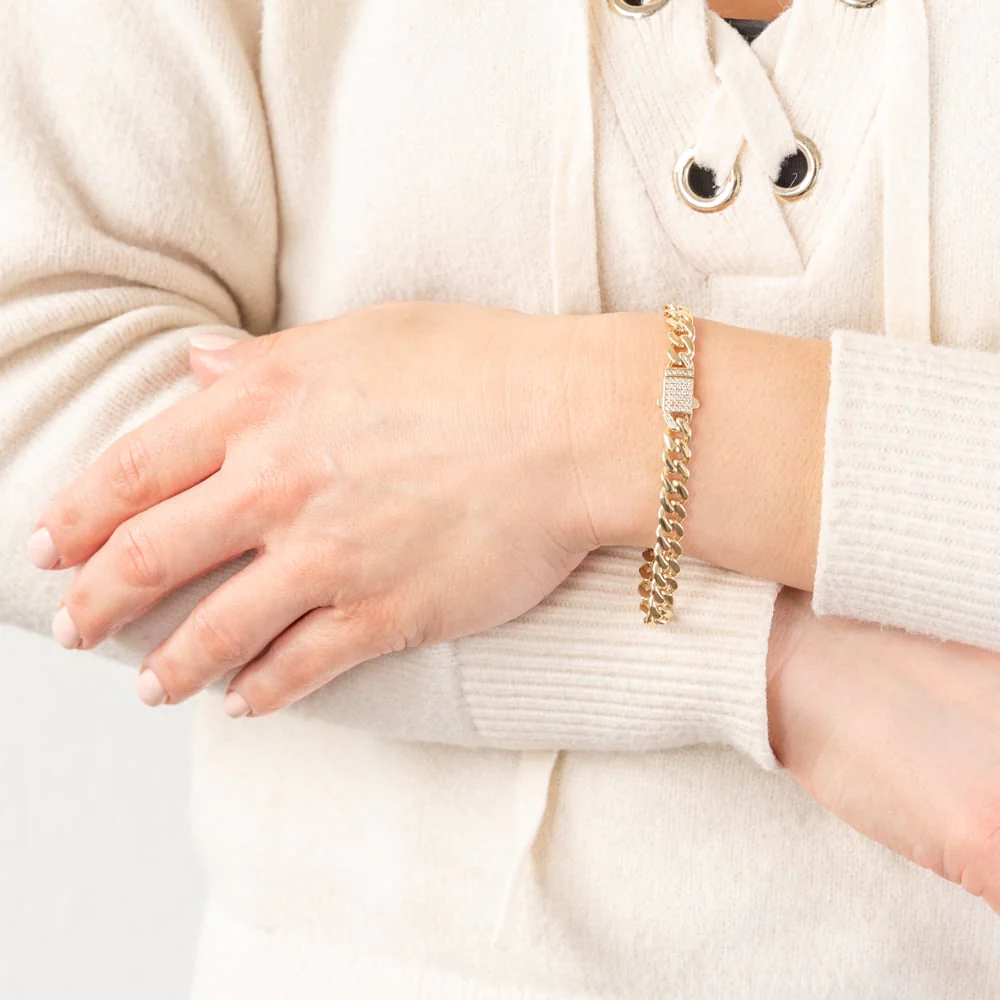 9ct Yellow Gold Cubic Zirconia On Curb 19cm Bracelet - Image 3