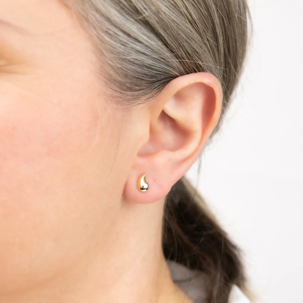 9ct Yellow Gold Curved Teardrop Stud Earrings - Image 2