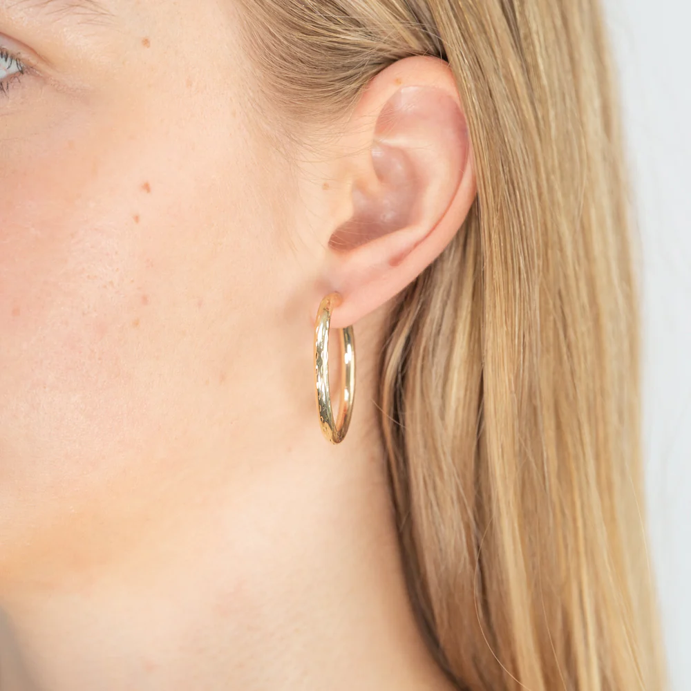9ct Yellow Gold Diamond 25mm Cut Hoop Earrings - Image 2
