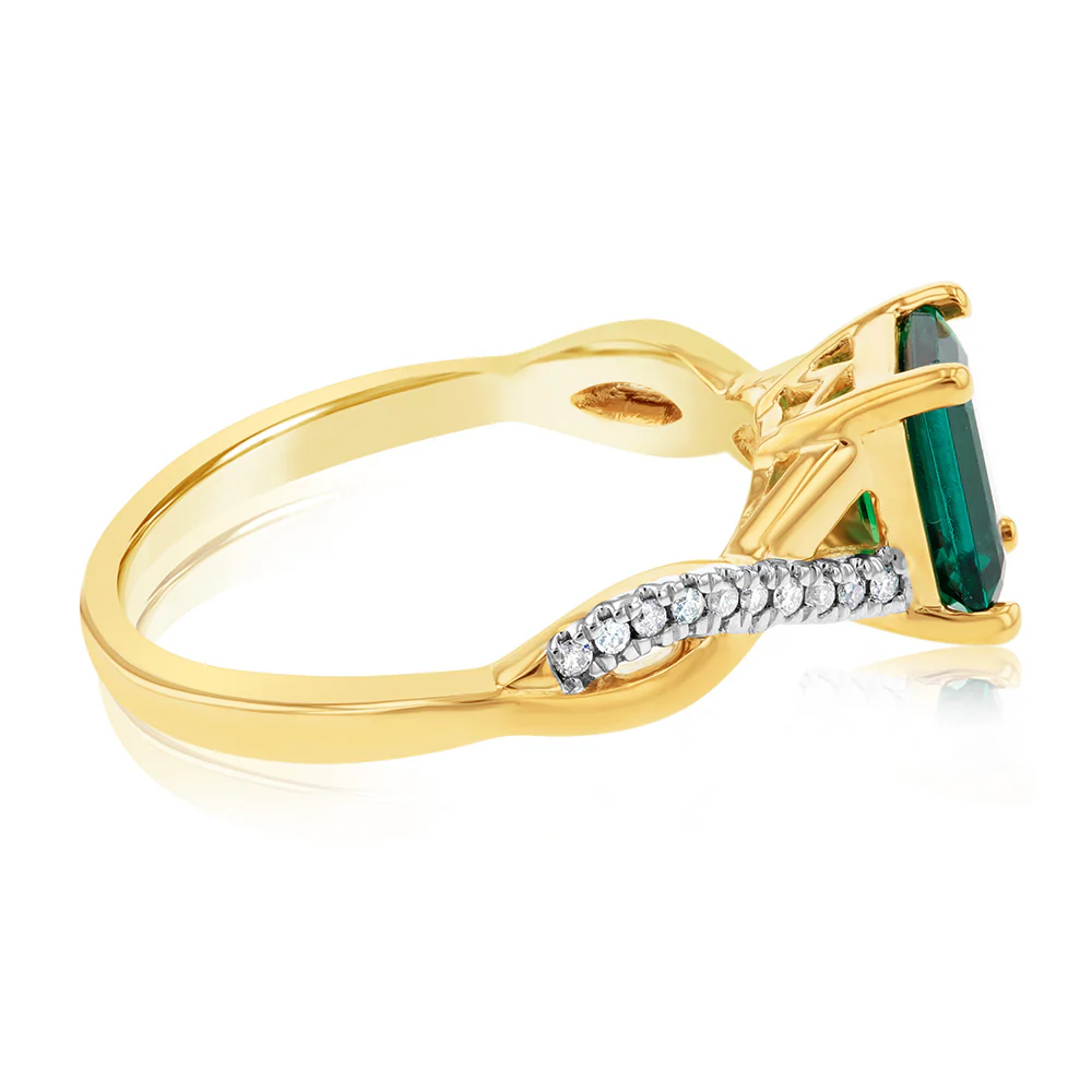 9ct Yellow Gold Diamond And Created Emerald Ring - Image 2