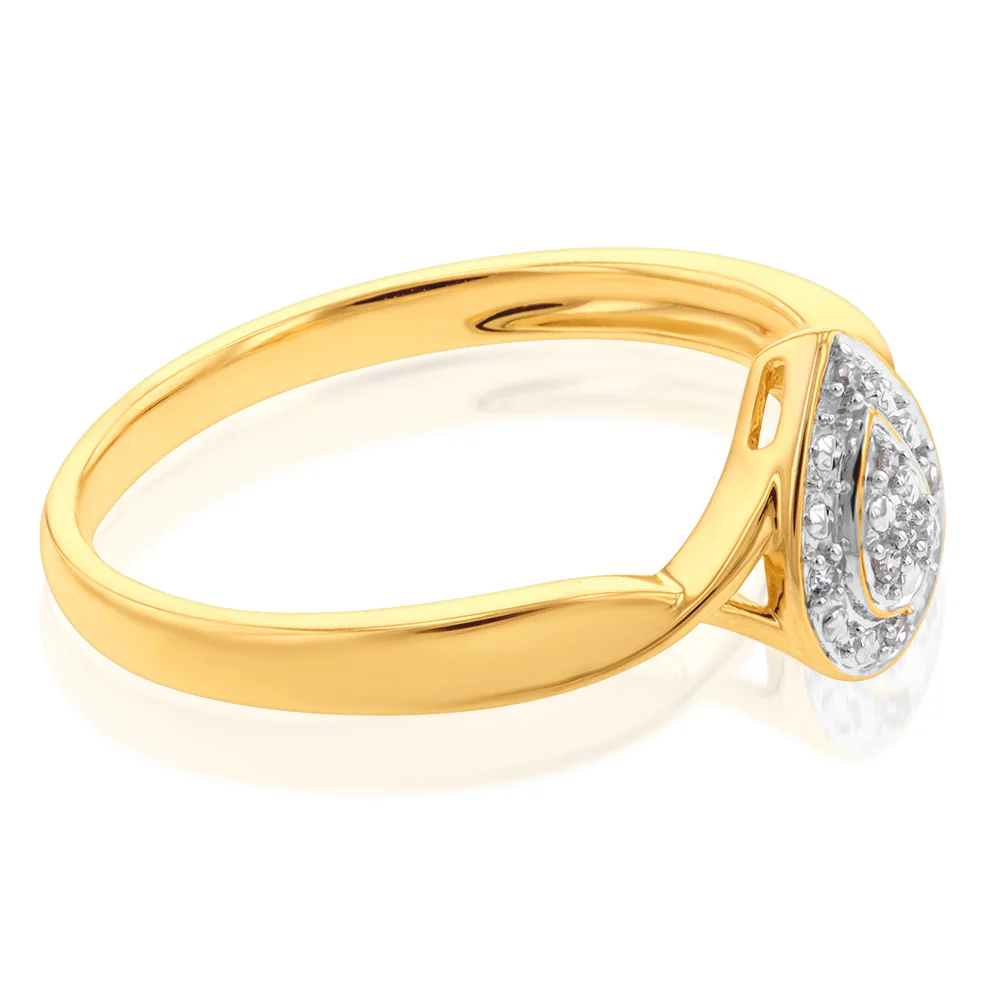 9ct Yellow Gold Diamond Pear Shape Cluster Ring With 7 Brilliant Cut Diamonds - Image 2