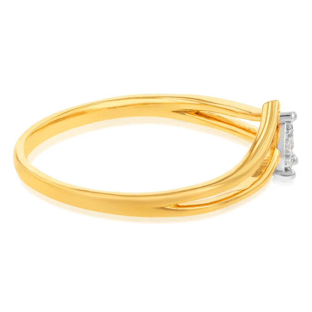 9ct Yellow Gold Diamond Ring - Image 2