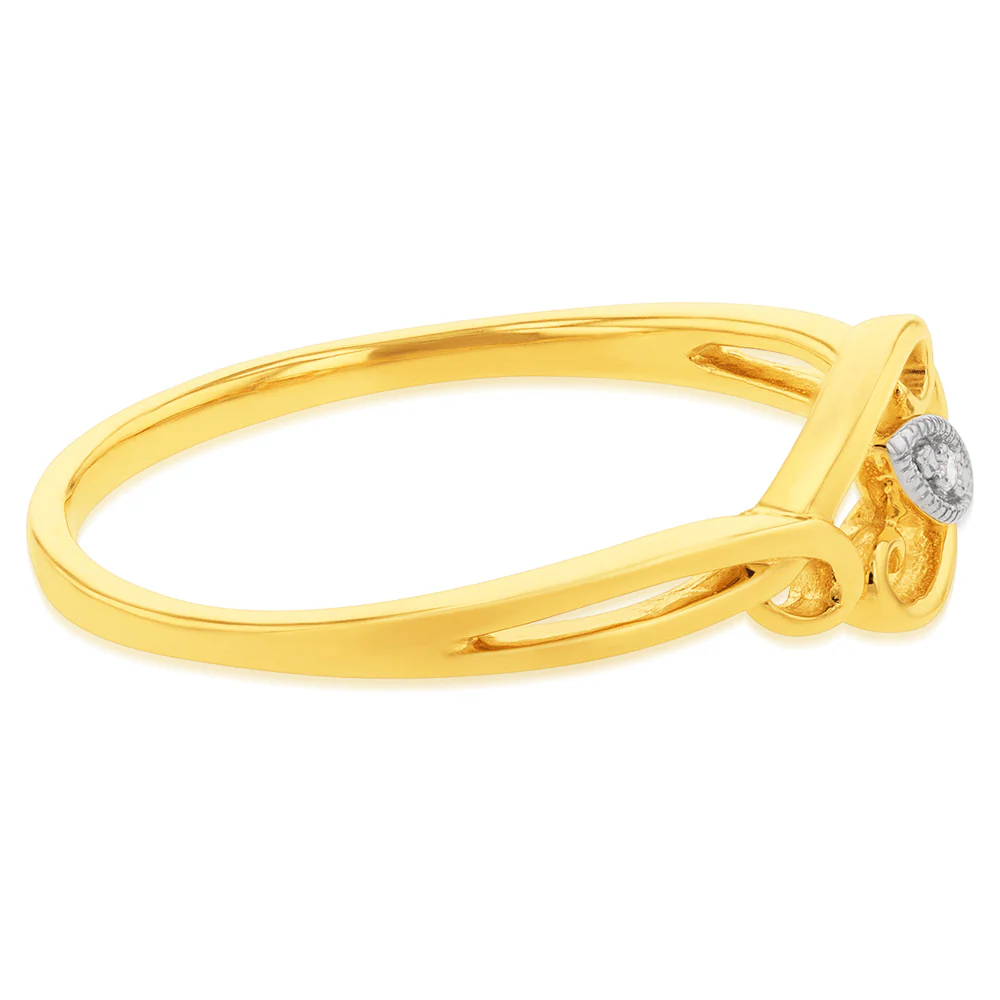 9ct Yellow Gold Diamond Ring - Image 2