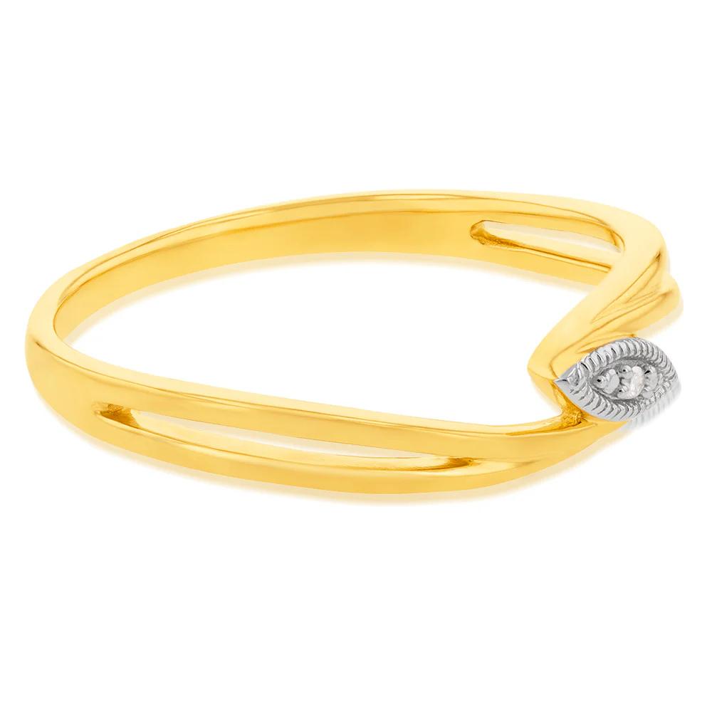 9ct Yellow Gold Diamond Ring - Image 2