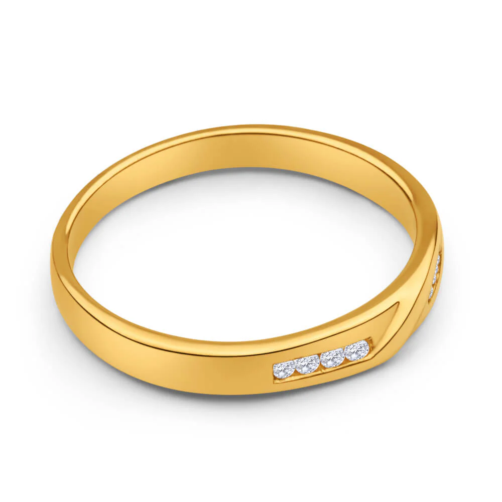 9ct Yellow Gold Diamond Ring  Set with 8 Points of Brilliant Diamonds - Image 2