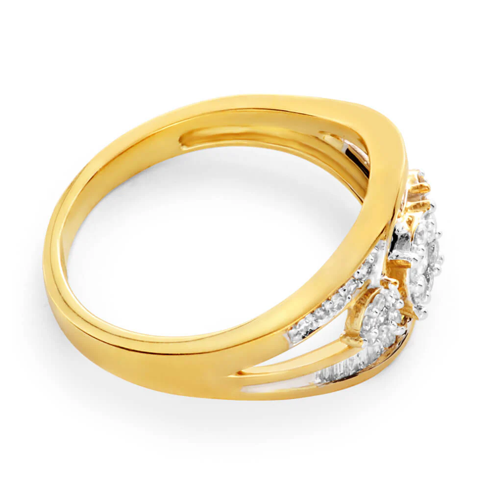 9ct Yellow Gold Diamond Ring  Set With An Assortment Of Brilliant and Baguette Diamonds - Image 2