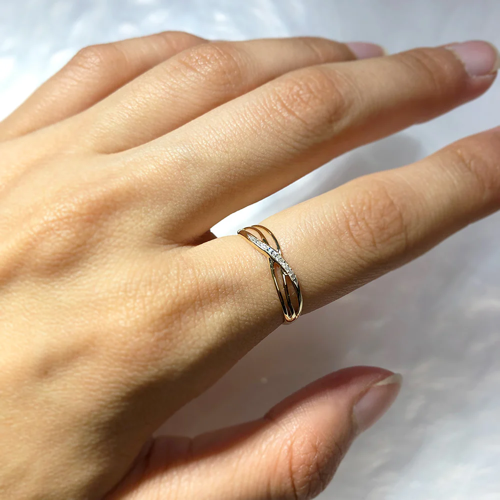 9ct Yellow Gold Diamond Ring with 13 Brilliant Diamonds - Image 2