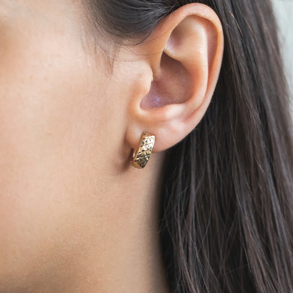 9ct Yellow Gold Dicut Huggie Hoop Earrings - Image 2