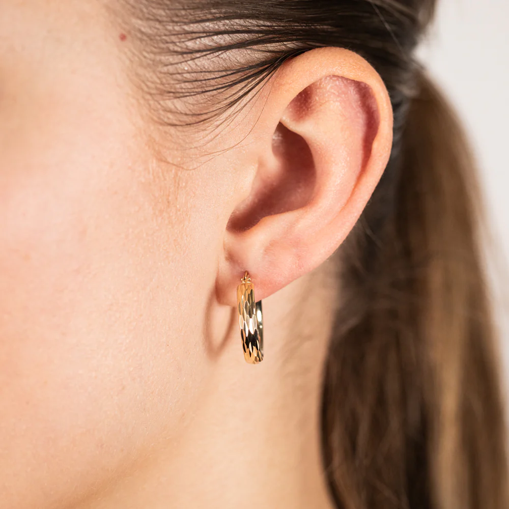 9ct Yellow Gold Double Side Diamond Cut Hoop Earrings - Image 2