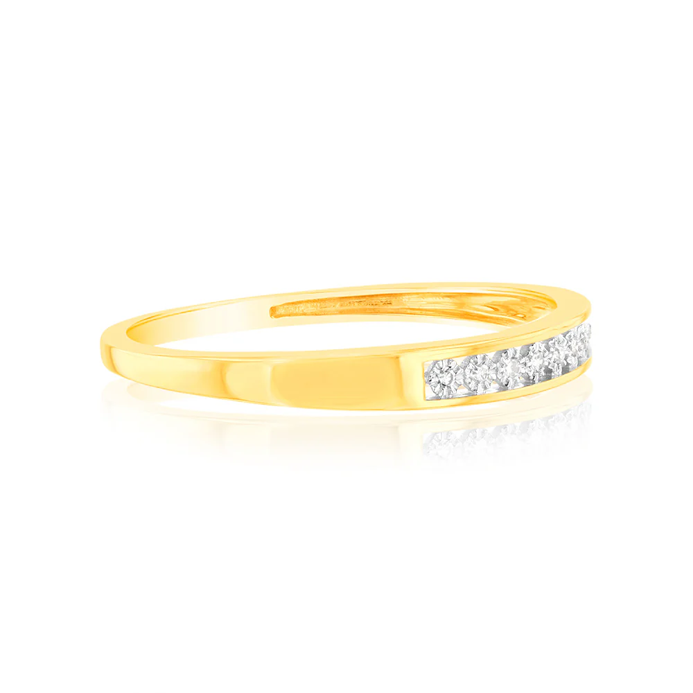 9ct Yellow Gold Eternity Straight Ring with 9 Brilliant Cut Diamonds - Image 2