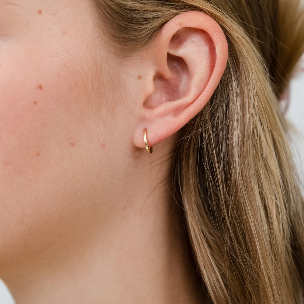 9ct Yellow Gold Fancy 10mm Sleeper Earring - Image 2