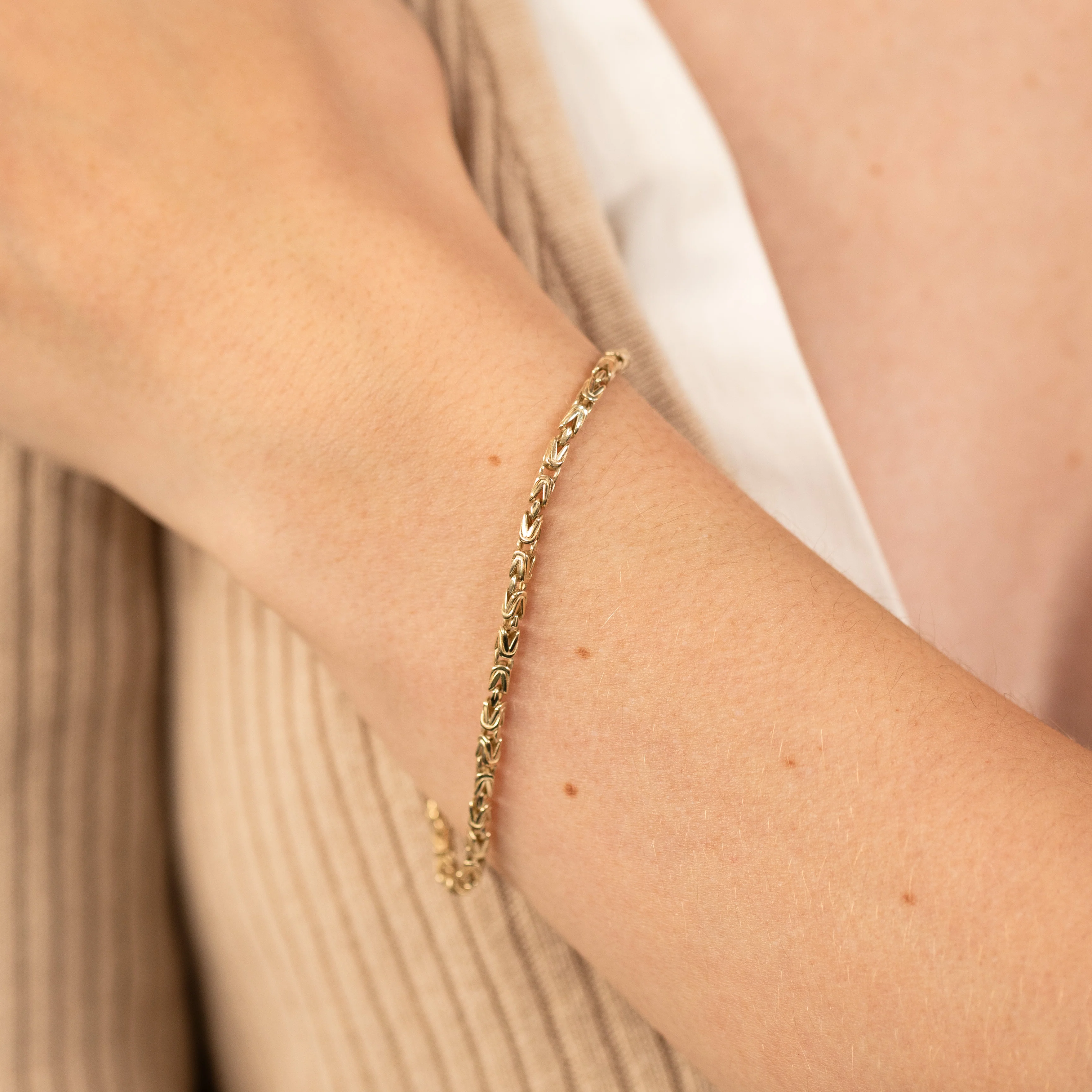 9ct Yellow Gold Fancy 19cm Bracelet - Image 3