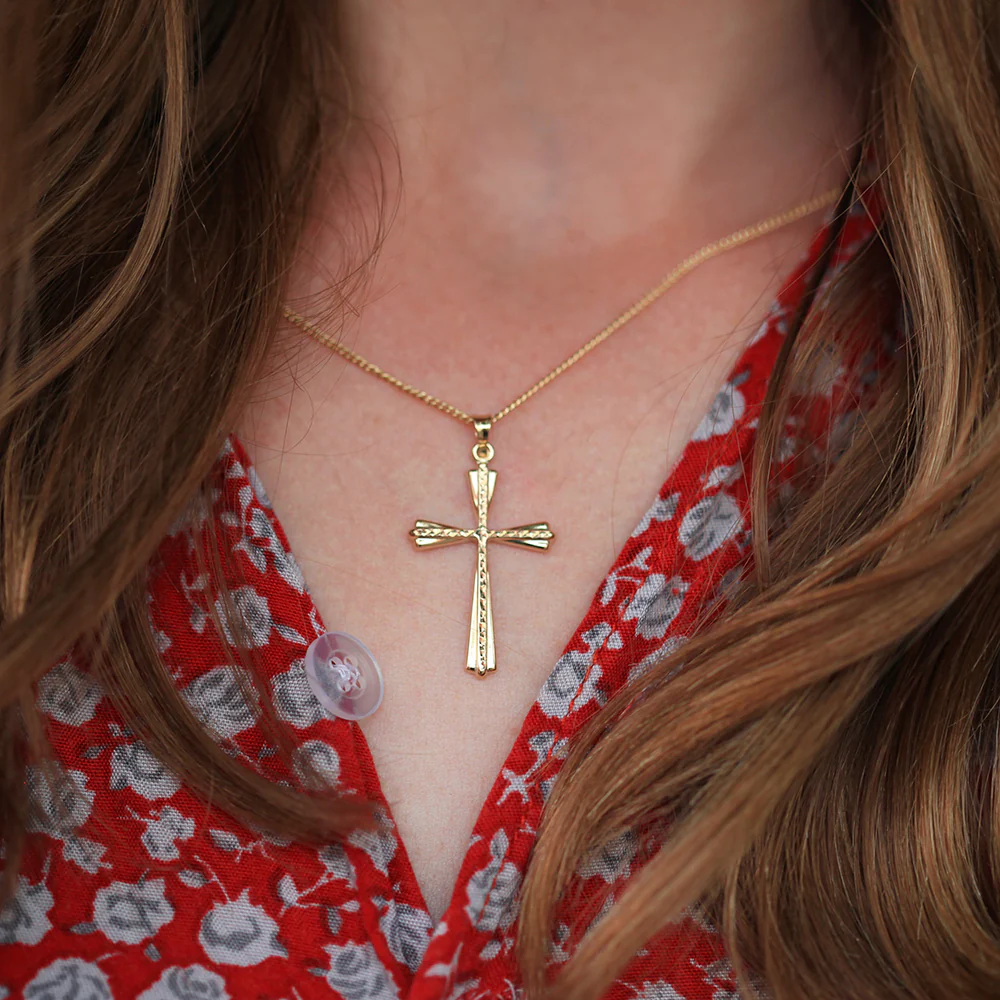 9ct Yellow Gold Fancy Cross Pendant - Image 3