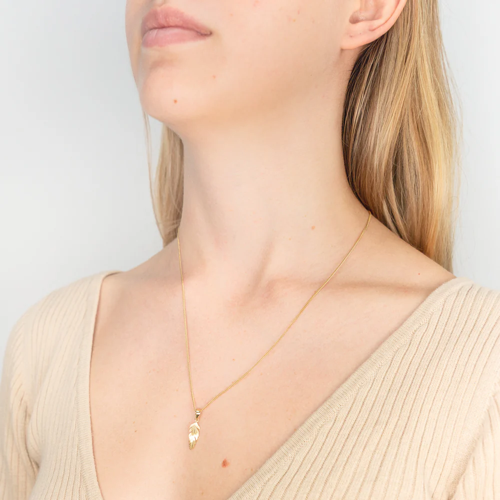9ct Yellow Gold Feather Pendant - Image 2