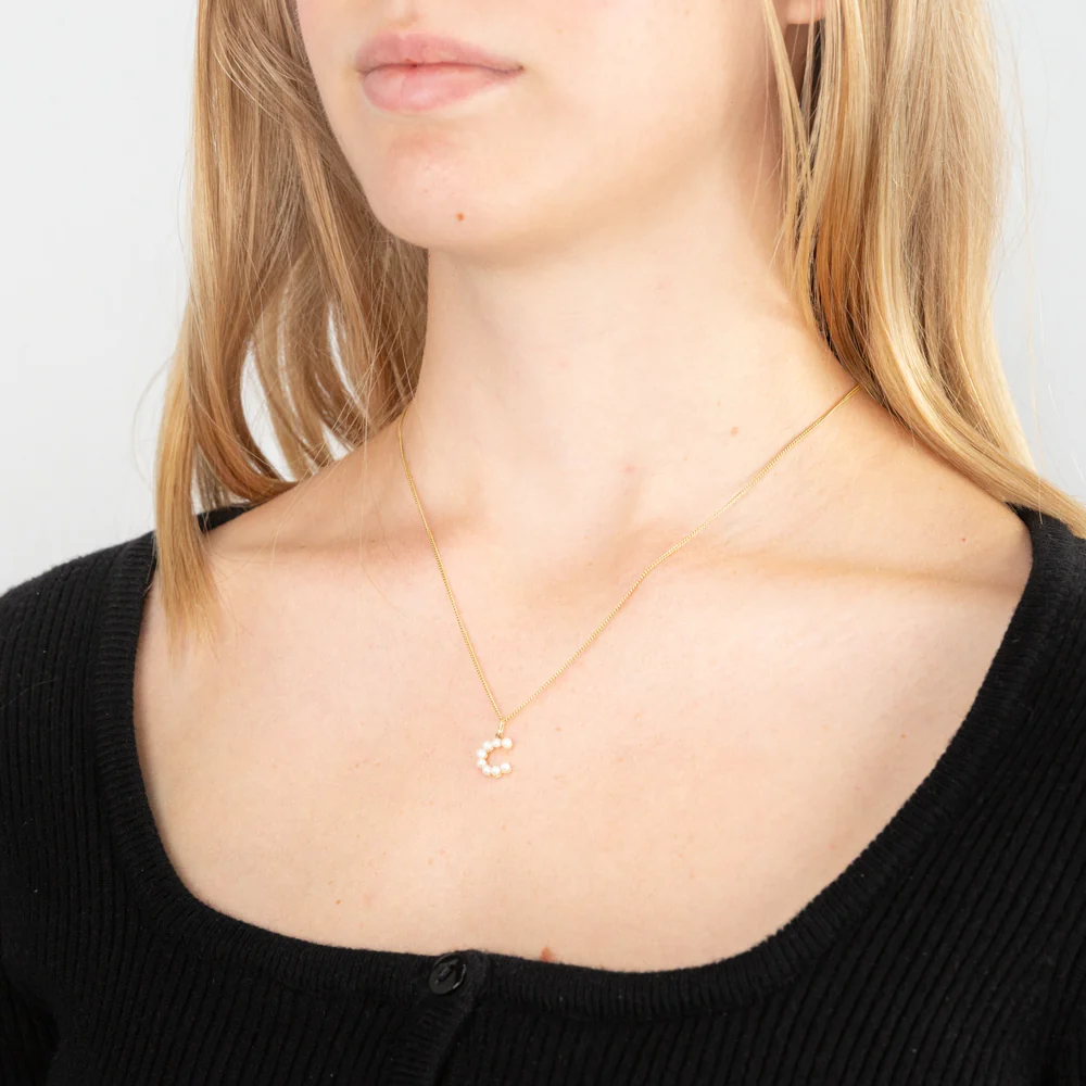 9ct Yellow Gold Fresh Water Pearl Mini Initial "C" Pendant - Image 2