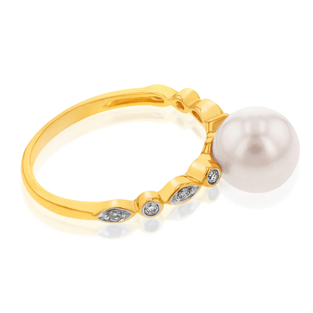 9ct Yellow Gold Freshwater Pearl and Diamond Ring - Image 2