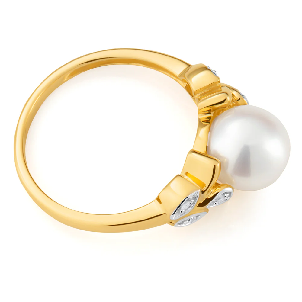 9ct Yellow Gold Freshwater Pearl and Leaf Pattern Diamond Ring - Image 2